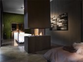 870 Vrijhangend Showroom в Саратове