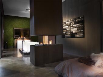 870 Vrijhangend Showroom в Саратове